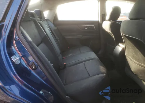 2016 Nissan Altima 2.5 из США, поврежденный, VIN 1N4AL3AP4GC275023